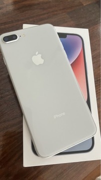 iPhone 8 Plus 3 GB / 64 GB srebrny