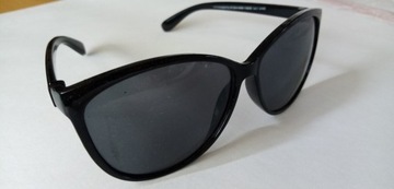 Okulary przeciwsłoneczne używane zadbane uv400 