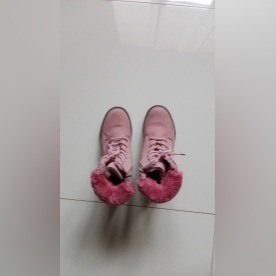 Buty zimowe dziewczęce ocieplane rozm.35