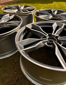 Felgi 19” 5x112 Audi TT RS TTS, A3 A4 A5 A6 A8