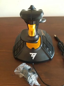 Joystick thrustmaster T.16000M FCS