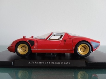 Model Alfa Romeo 33 Stradale 1:24 - LIMITOWANY