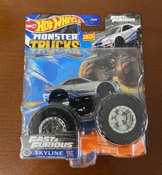 Hot wheels monster truck Nissan skyline r34