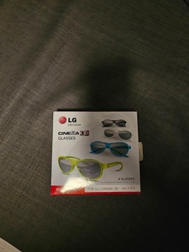 4 sztuki okularów 3D LG AG-F315
