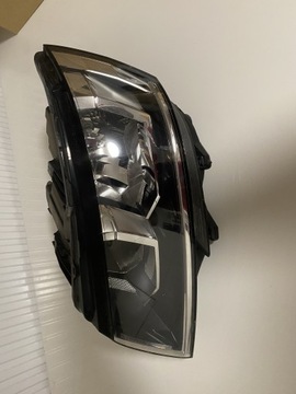 Lampa Lewa Volkswagen T6 LIFT Zwykła 7L1941005