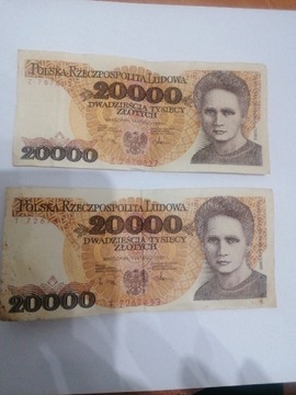 Sprzedam dwa banknoty 20000 rok 1989
