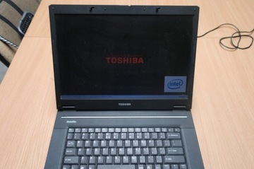 Laptop Toshiba Satellite L30-134 - uruchamia się