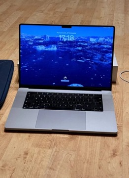 MacBook Pro 16 / M1 Pro / 1TB / 16GB RAM / 2021 