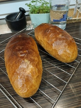 Chleb pszenny na zakwasie 