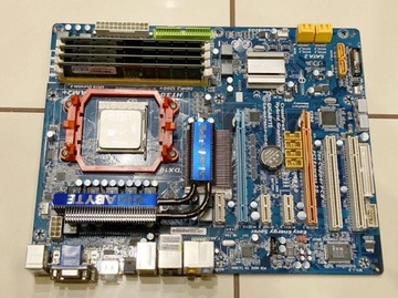 AMD Phenom II X4 920 + Gigabyte GA-MA790GP + 16GB