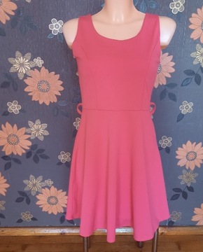 różowa sukienka letnia