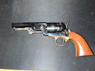 Rewolwer Pietta Colt Navy Yank Sheriff .44 idealny 5,5"