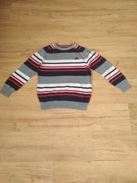 Sweterek chłopięcy 140-146 