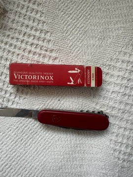 Scyzoryk szwajcarski victorinox z pudełkiem