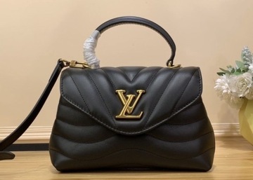 Czarna torebka Louis Vuitton