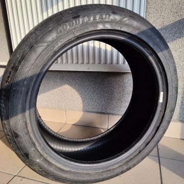 4x Goodyear EfficientgripPerformance2 215/50 R18