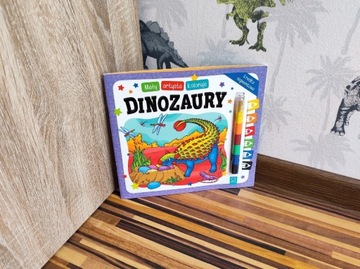 Dinozaury kolorowanka + kredka segmentowa 