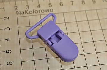 1szt klips do smoczka fioletowy, plastikowy F 3841
