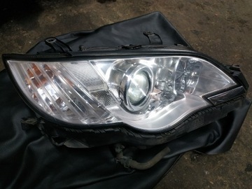 LAMPA PRAWA PRZÓD LEGACY OUTBACK III LIFT BI-XENON