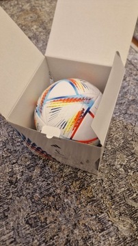 Piłka Adidas Al Rihla League Ball + pudełko H57782