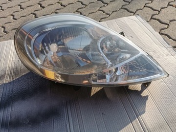 Reflektor Renault Trafic II Prawy