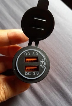 Ładowarka samochodowa 2x USB Quick Charge