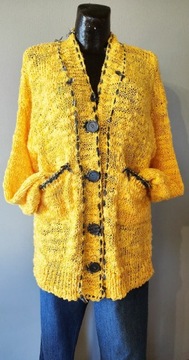 Żółty Sweter Handmade Jaskółki 