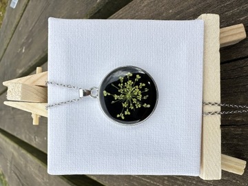 Naszyjnik z suszonym kwiatem- handmade