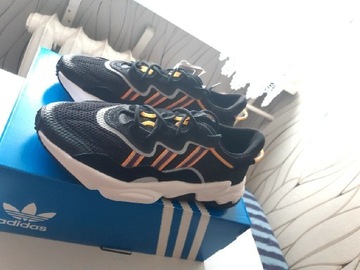 Buty Adidas Ozweego r.42