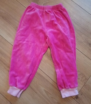 Różowe spodnie dresowe pluszowe rozmiar 86cm
