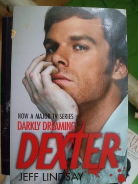 Darkly Dreaming Dexter -  Jeff Lindsay