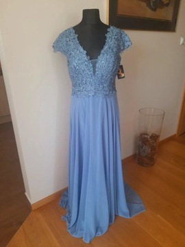 Błękitna długa suknia koronka, kryształki