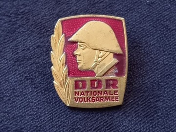 Kolekcjonerska wojskowa odznaka DDR 