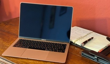 MacBook Air 13" Gold, stan Idealny