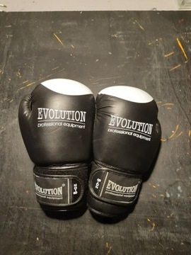 Rękawice bokserskie evolution 