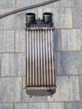 Intercooler Citroen 9685426580 chłodnica powietrza