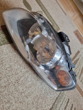 Lampa Audi A4 B7 Lewa