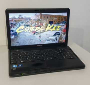 Laptop Toschiba i3 4x2,4GHz 3gb 320hd Bat. 1,5h+ 