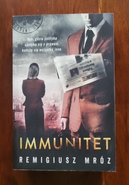 Remigiusz Mróz - Immunitet