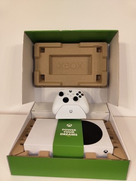 Xbox series S + pad + 3 gry + ładowarka