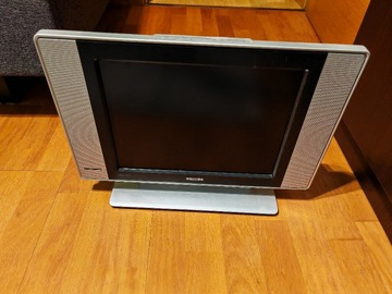 Telewizor philips 15PF4121/58 z pilotem