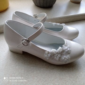 Buty dziewczęce komunijne białe Graceland r. 31.
