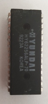 HY62256ALP-70 CMOS SRAM Memory 256kBit