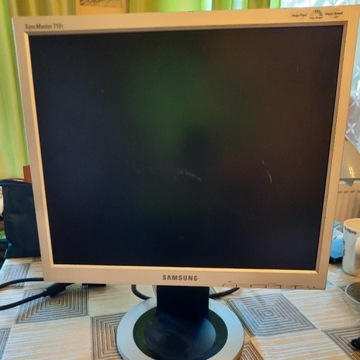 Monitor Samsung 710T S 17