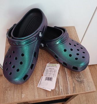 Crocs classic prismatic clog klapki 37/38 Nowe