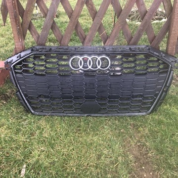 Grill atrapa chłodnicy audi A3 8Y0853651B