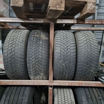 Komplet opon Dunlop Winter Sport 255/45R20 5,7mm