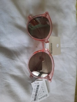 Okulary przeciwsloneczne rozowe H&M 