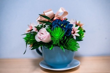 Filiżanka z kwiatami sztucznymi - flowerbox #2