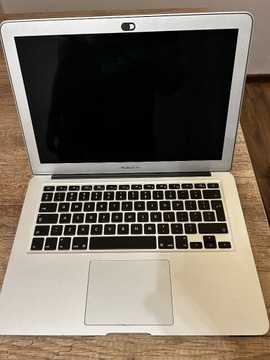 MacBook Air 13,3" A1466